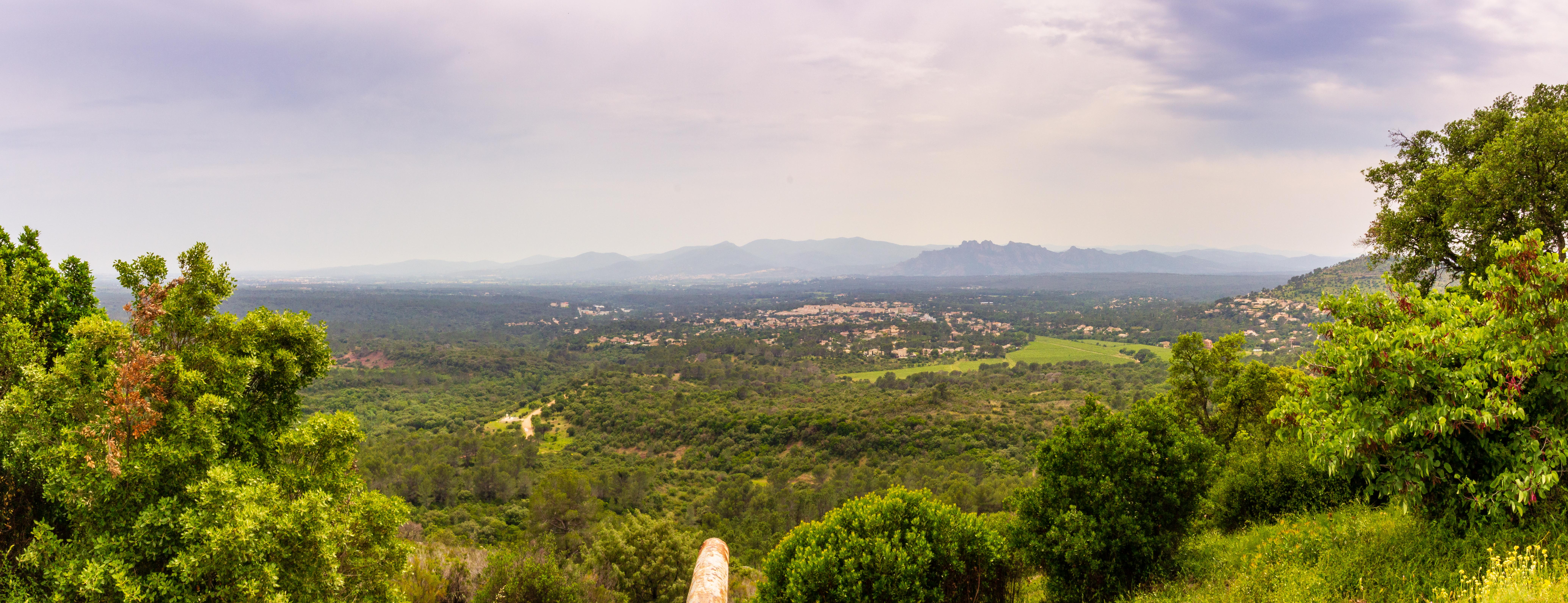 2018 05 Provence PanoramaSuperWideMax10000 009
