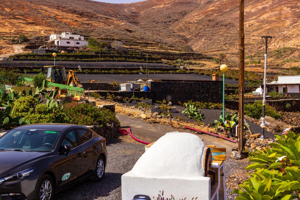 2018 08 Lanzarote TheStreetLightsInTabayesco 001