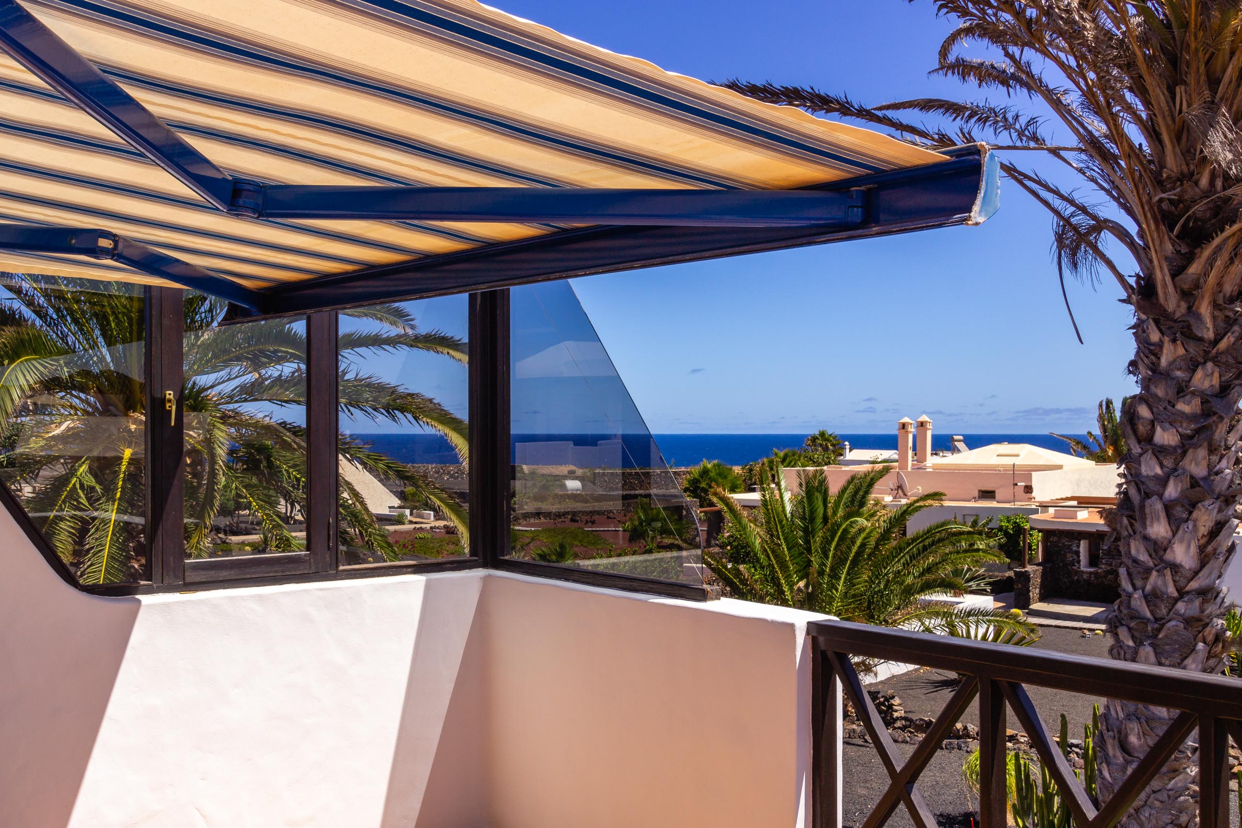 2016 09 Lanzarote GardenNeighbourhood 2 001