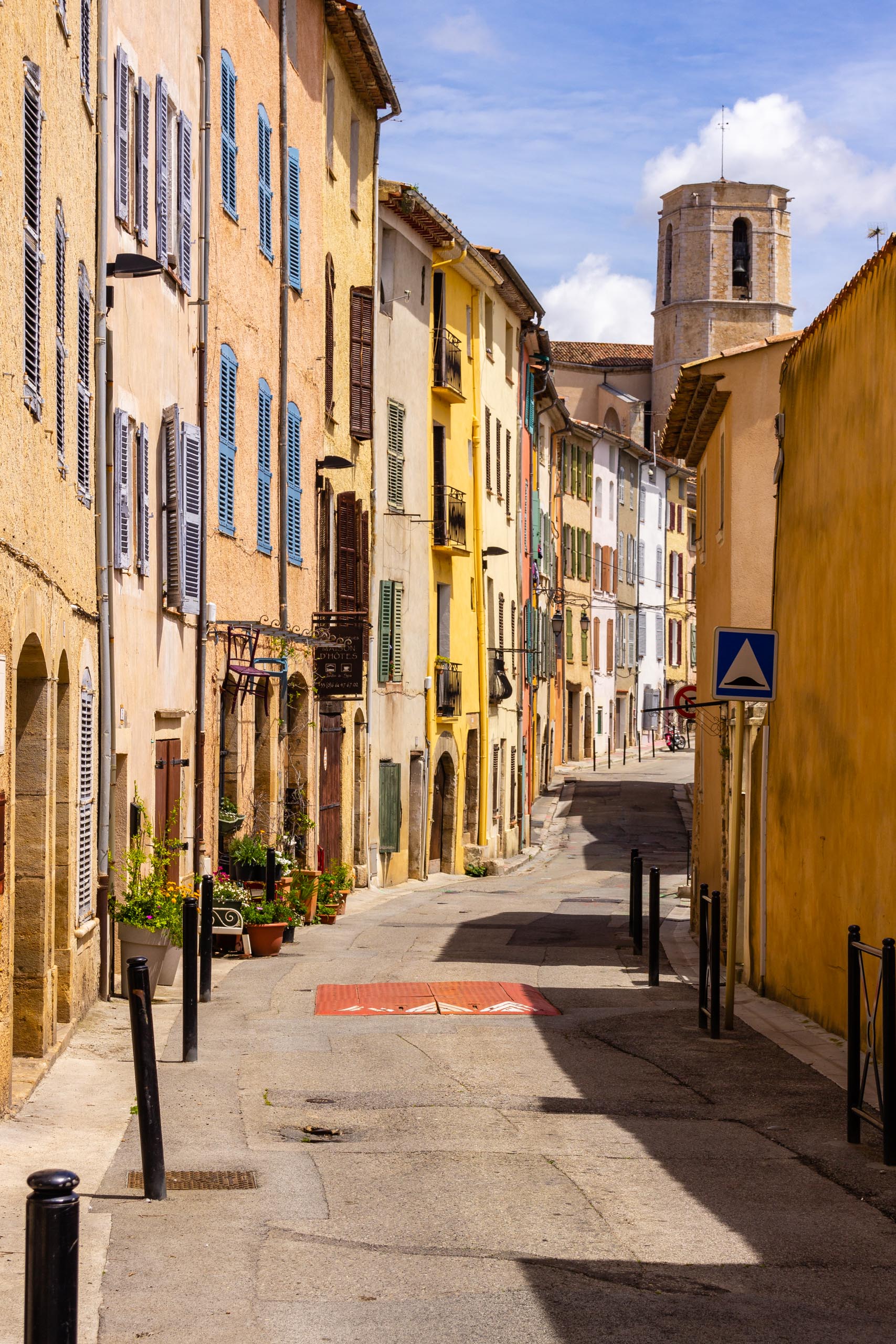 2018 05 Provence Lourgues 017