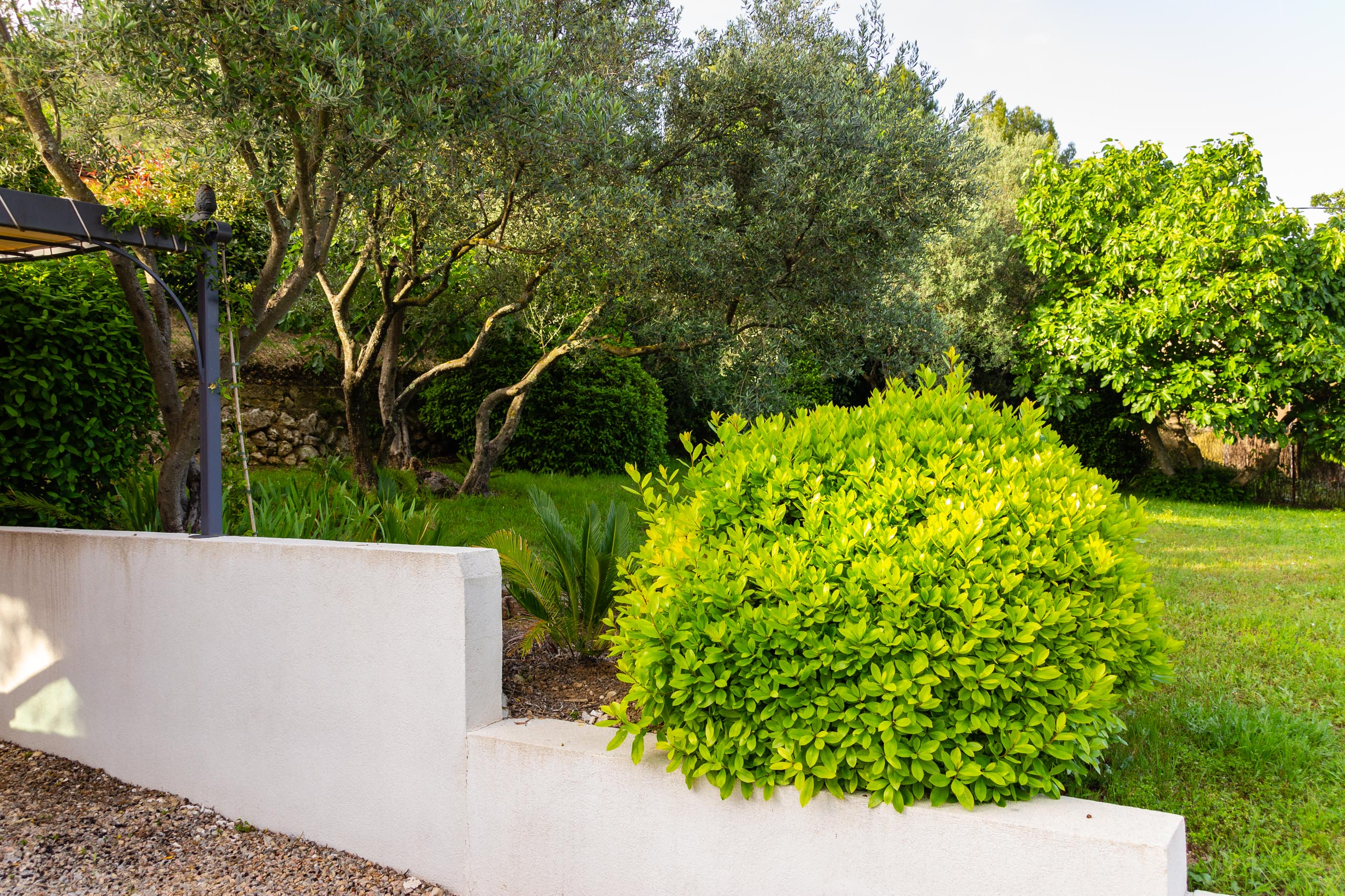 2018 05 Provence Garden 1 020