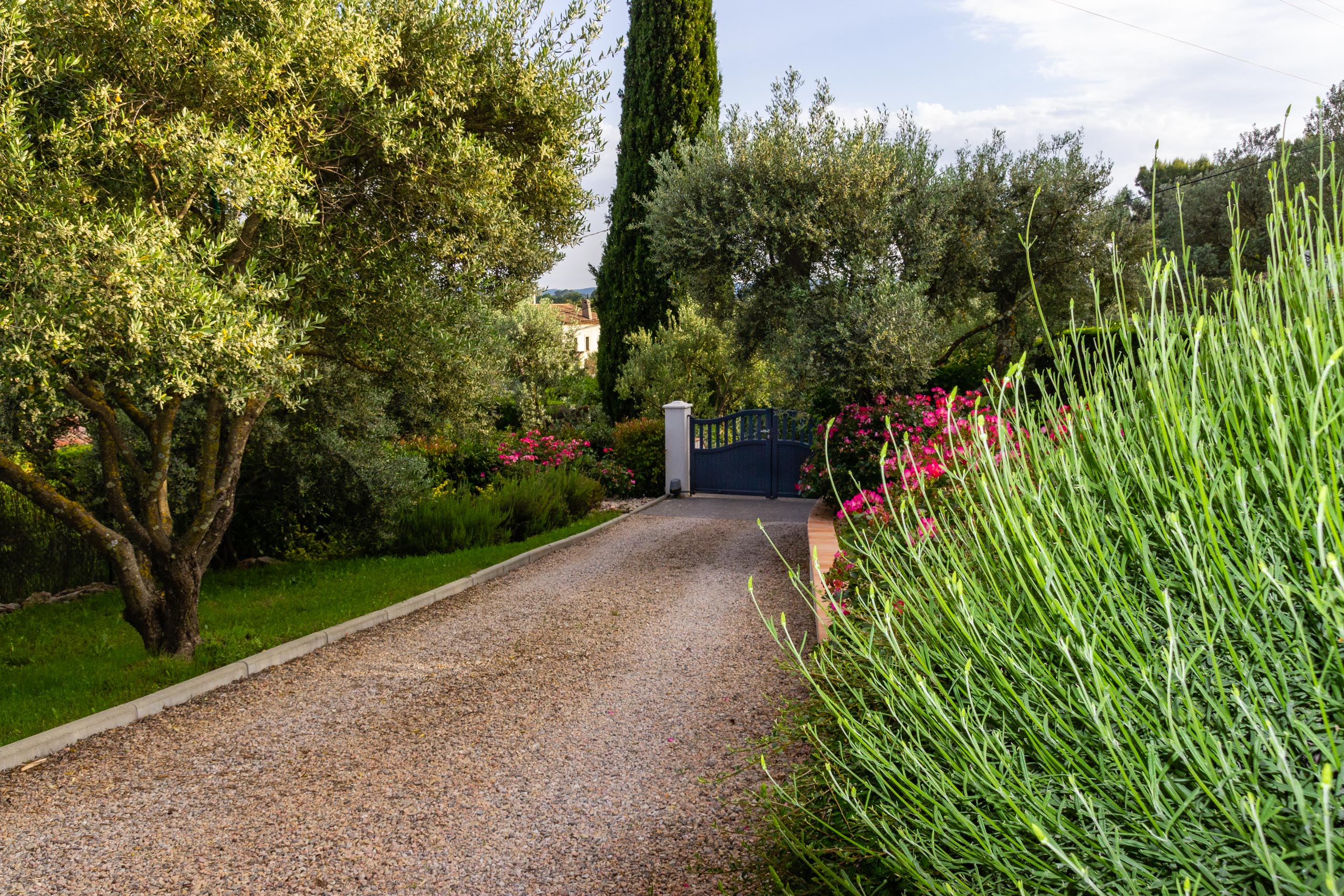 2018 05 Provence Garden 2 007