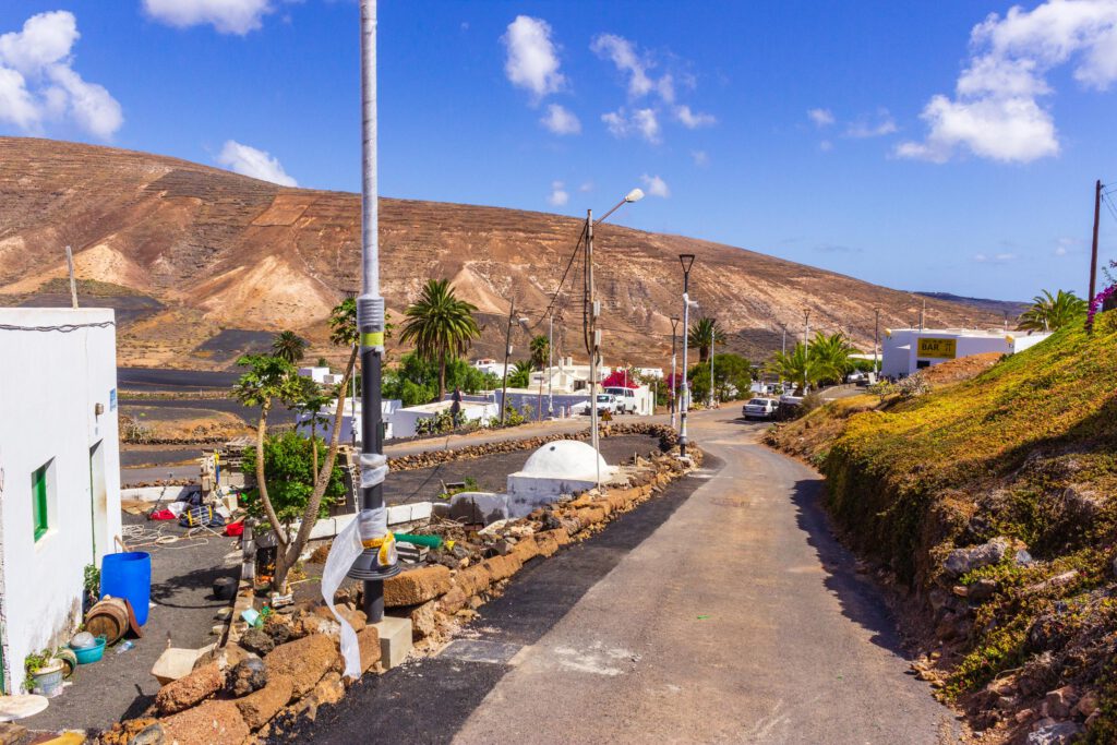 2018 08 Lanzarote AWalkRoundTabayesco 1 001