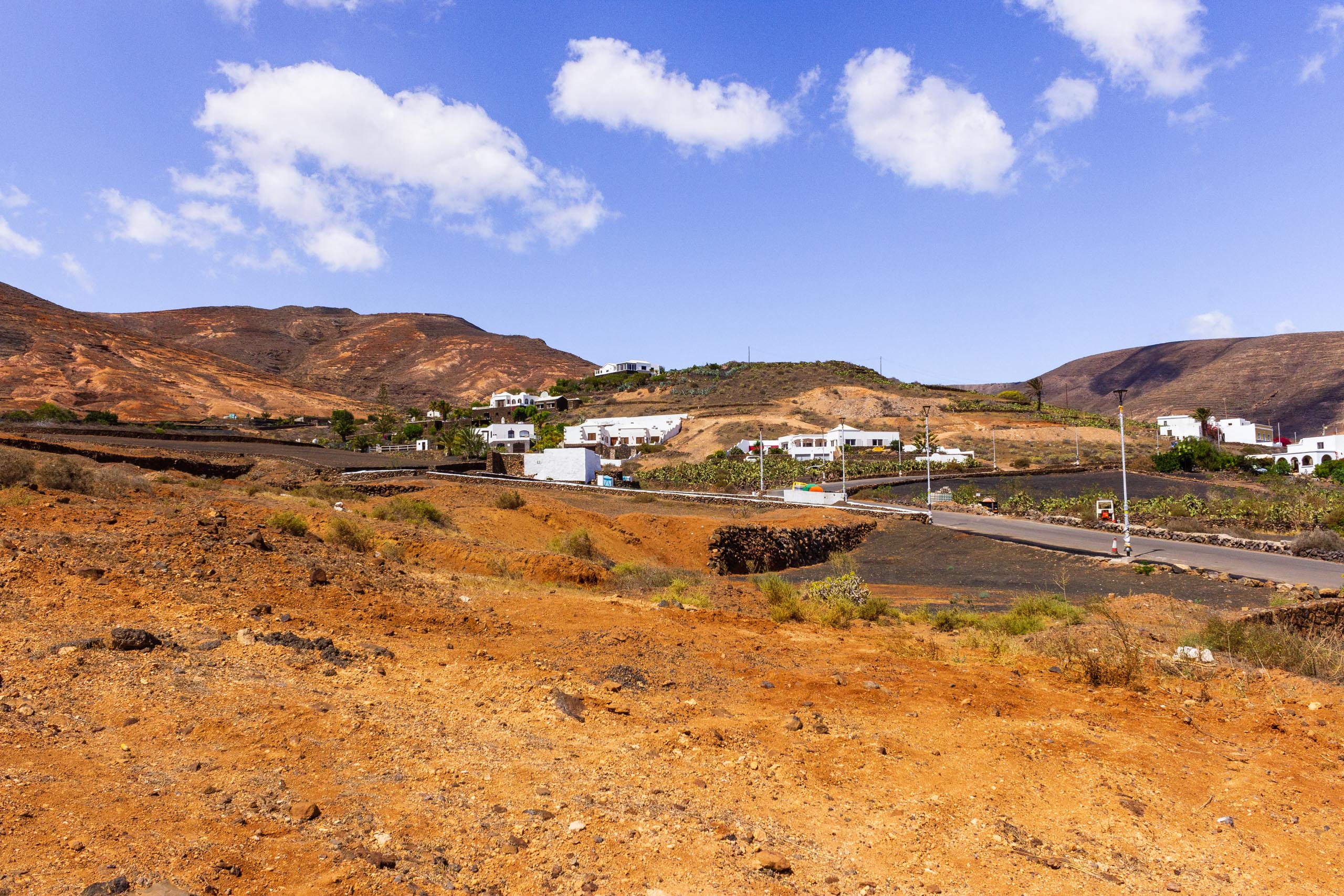2018 08 Lanzarote AWalkRoundTabayesco 2 011