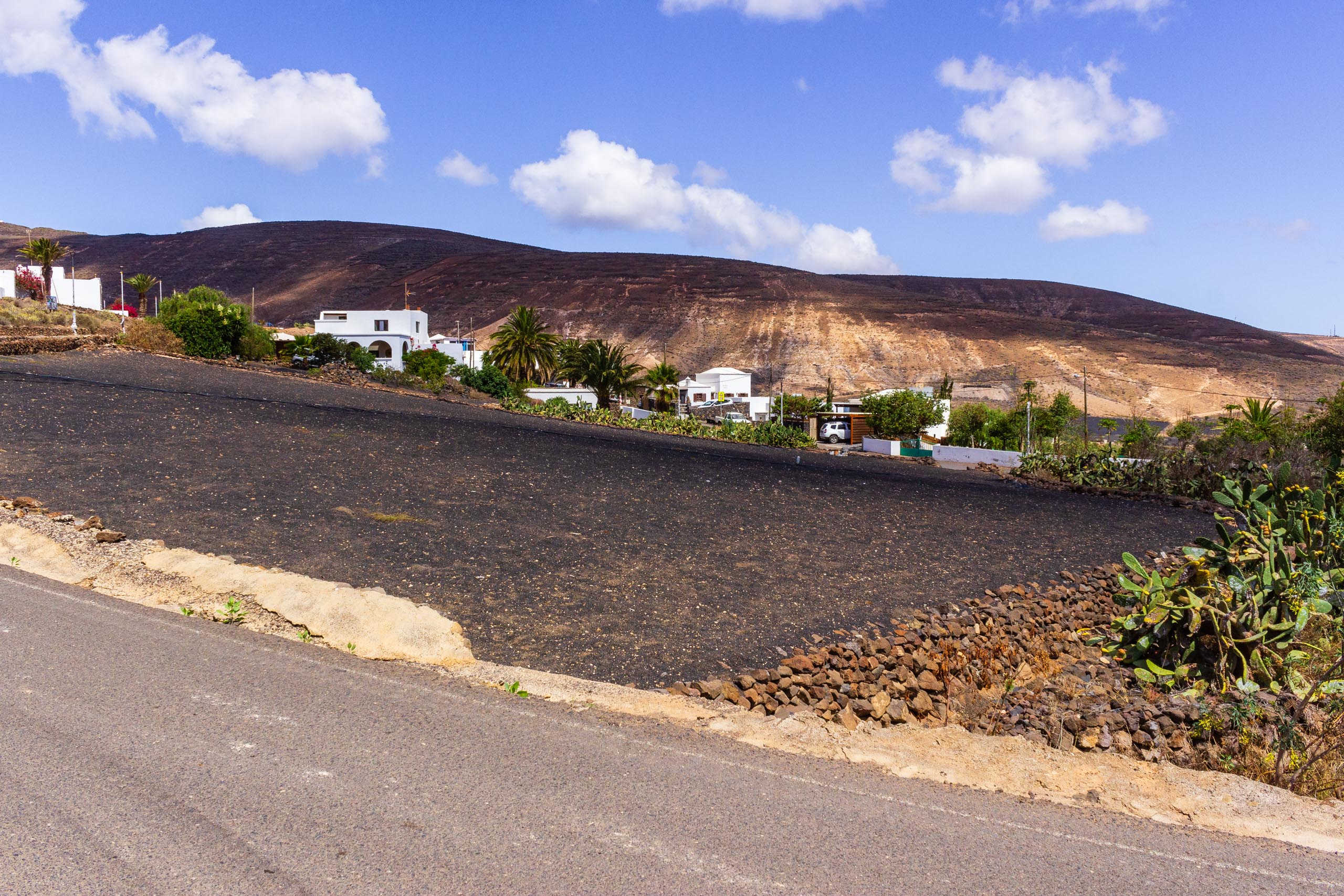 2018 08 Lanzarote AWalkRoundTabayesco 2 012