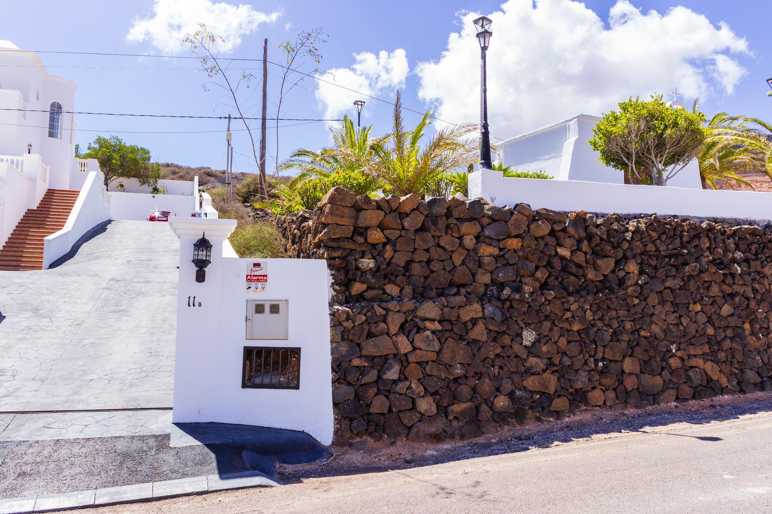 2018 08 Lanzarote AWalkRoundTabayesco 2 023