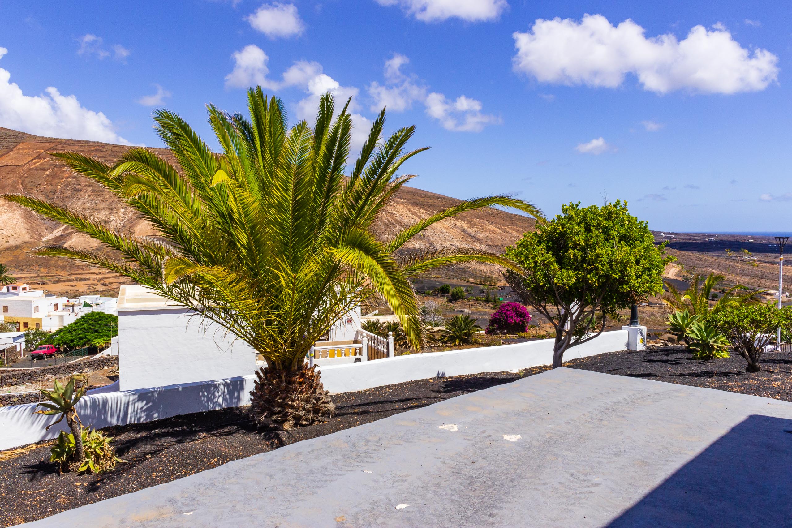 2018 08 Lanzarote AWalkRoundTabayesco 2 027