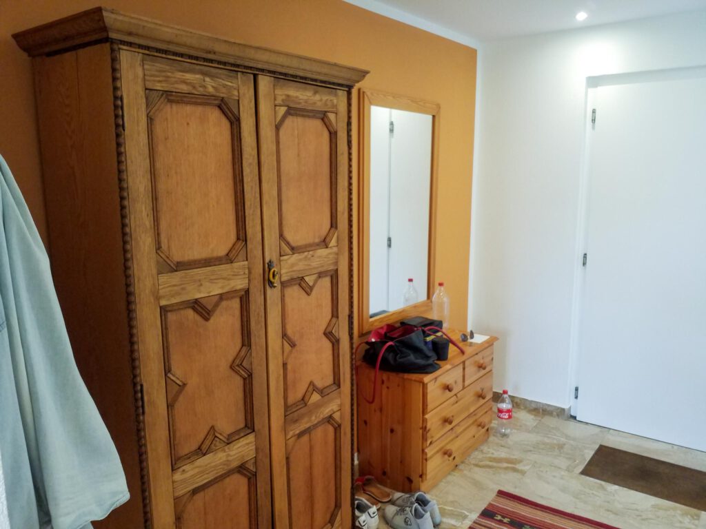 HA 2020 A stair case and halls 013