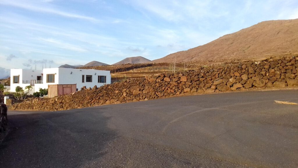 2021 04 LasBrenas April 001