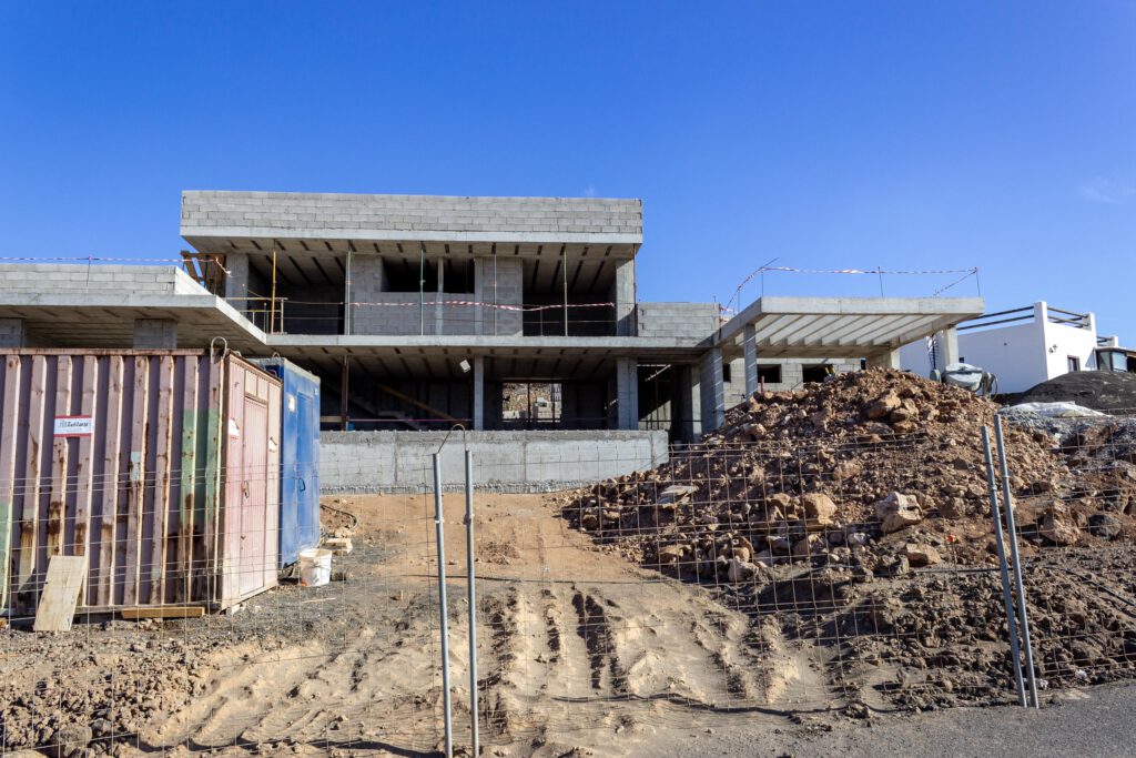 2021 11 LasBrenas November 1 outside 011 1