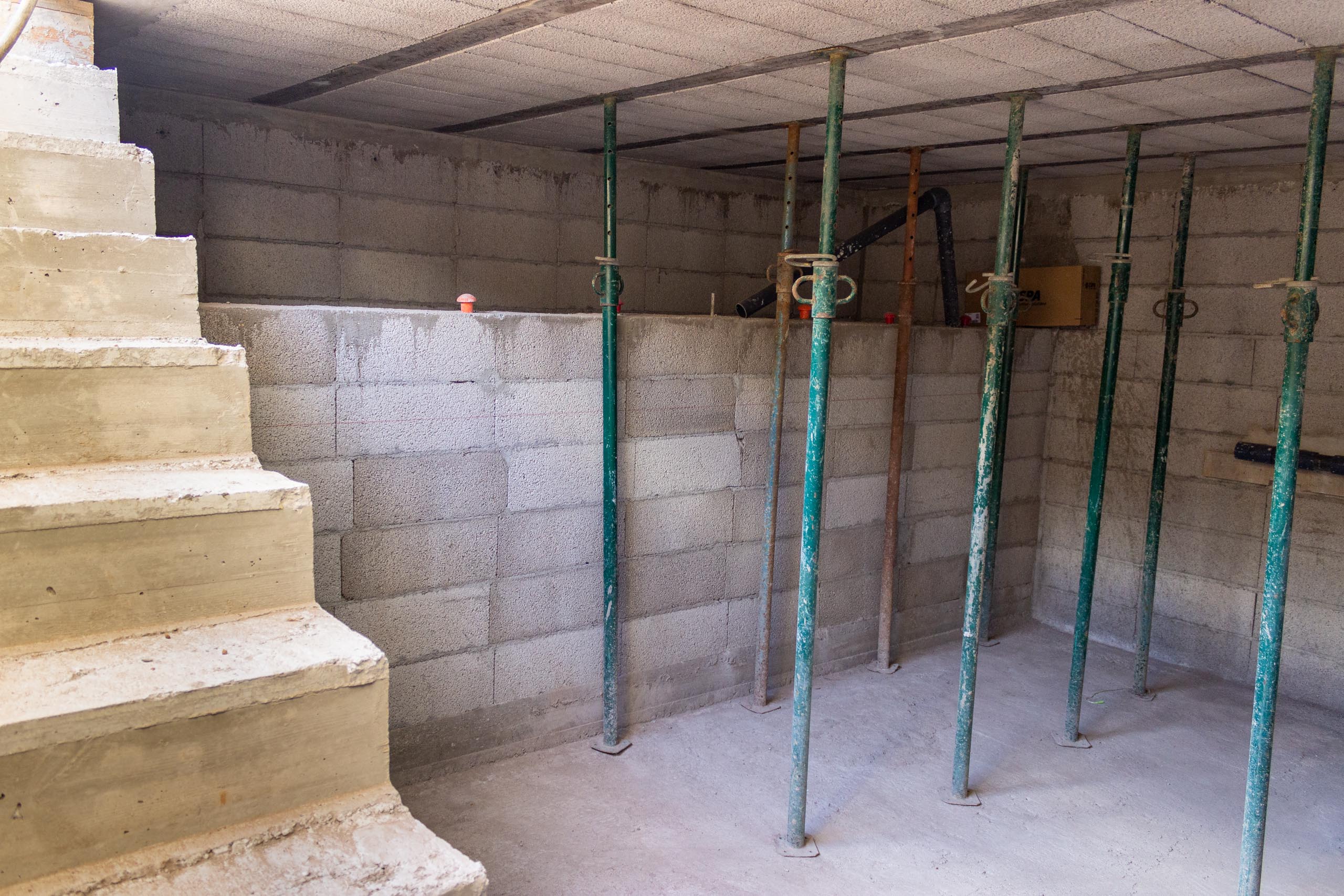 2021 11 LasBrenas November 1 the machine room 005