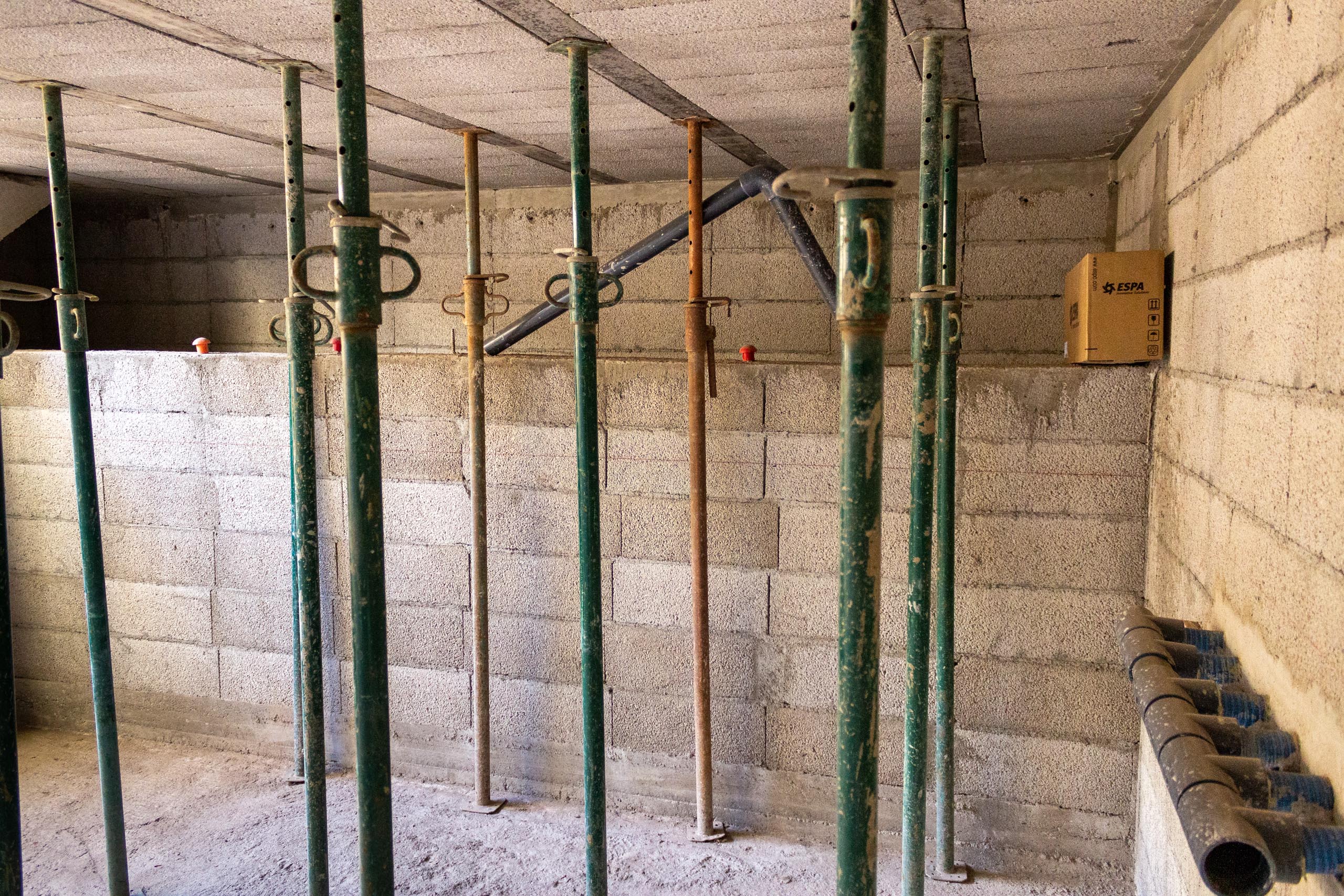 2021 11 LasBrenas November 1 the machine room 006