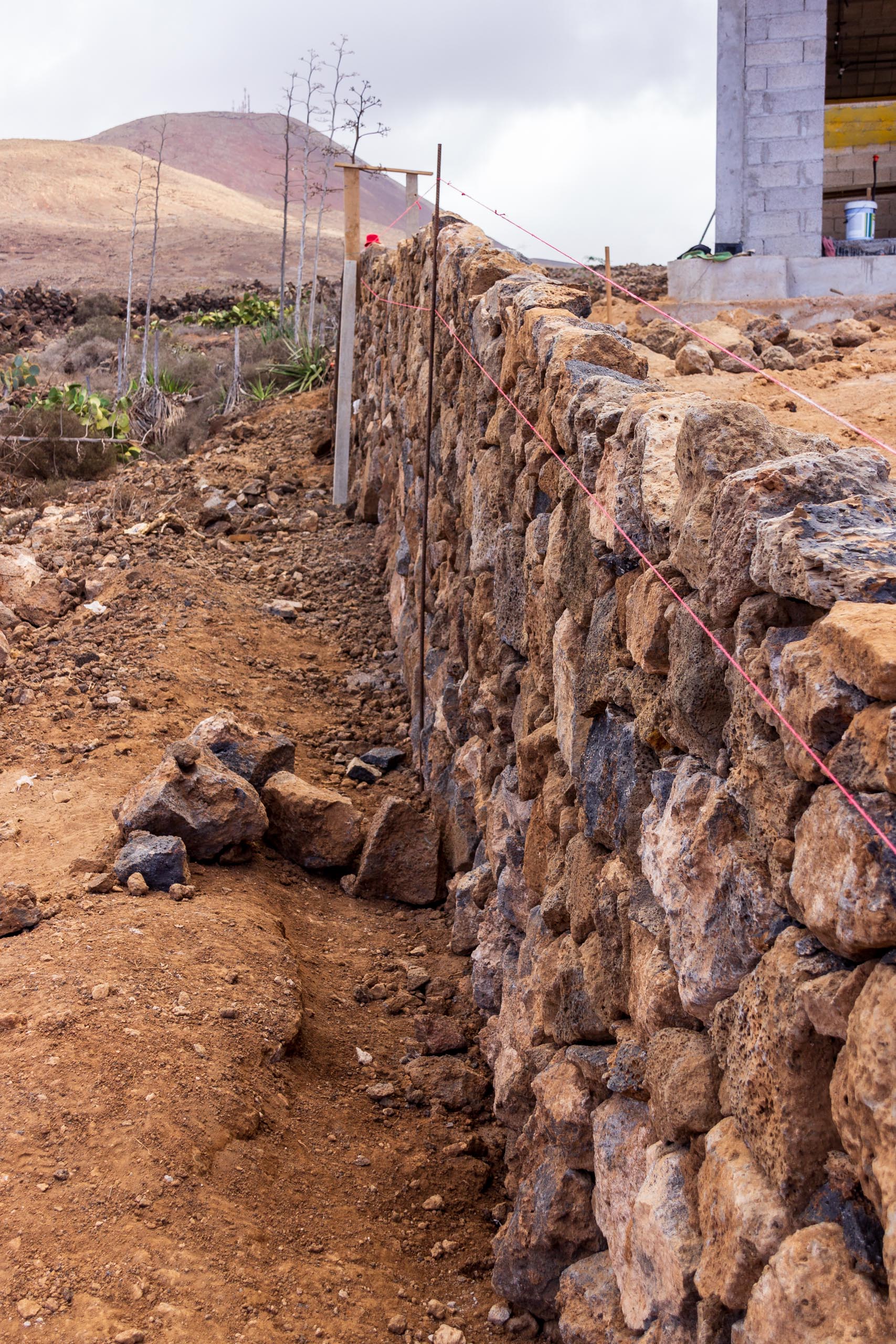 2022 02 LasBrenas 2 de febrero el muro perimetral 021