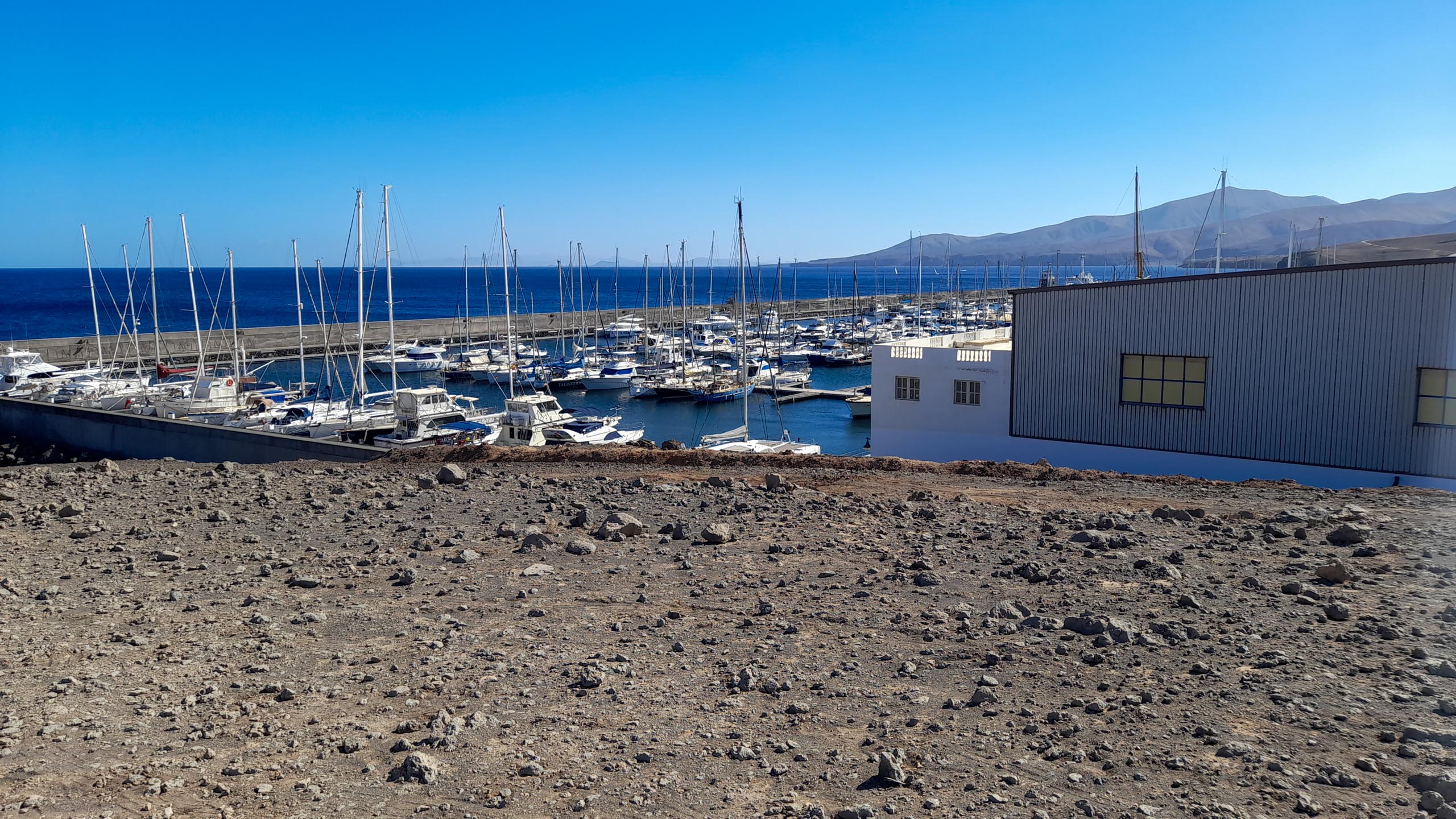 2022 06 Lanzarote Puerto Calero 006