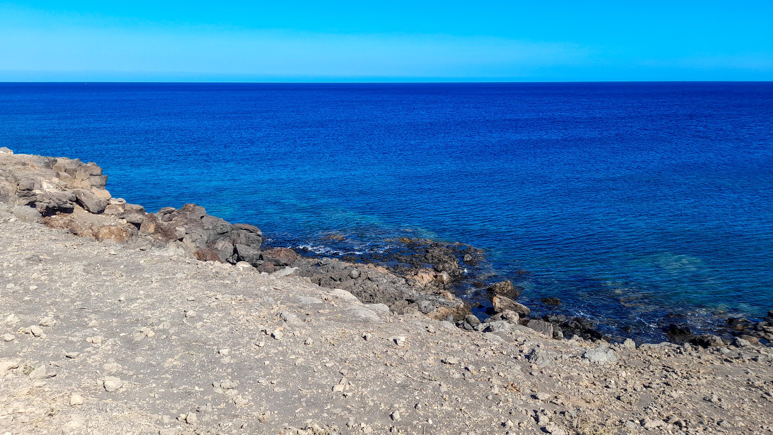 2022 06 Lanzarote Puerto Calero 008