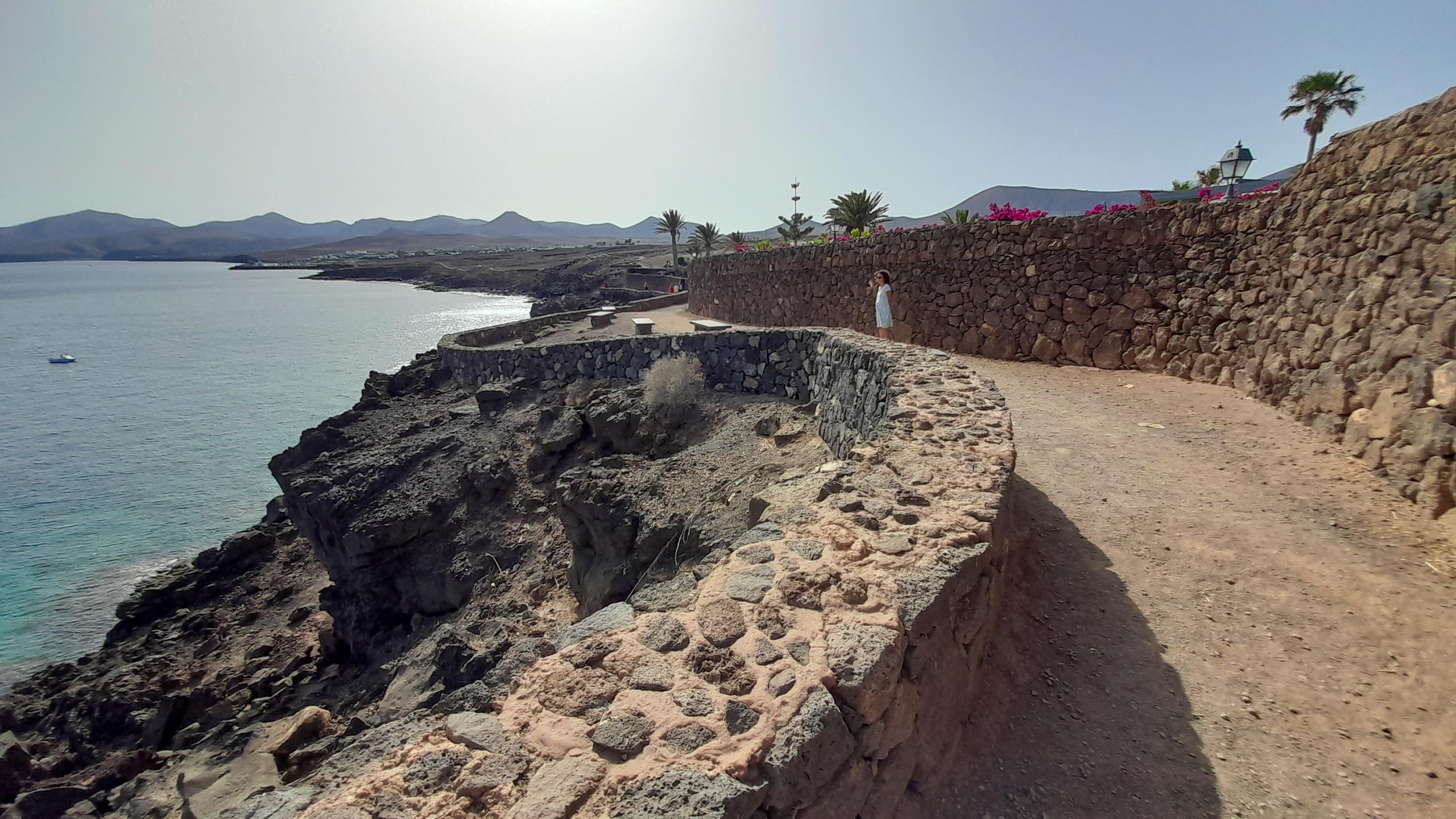 2022 06 Lanzarote Puerto del Carmen paseo acantilado 014