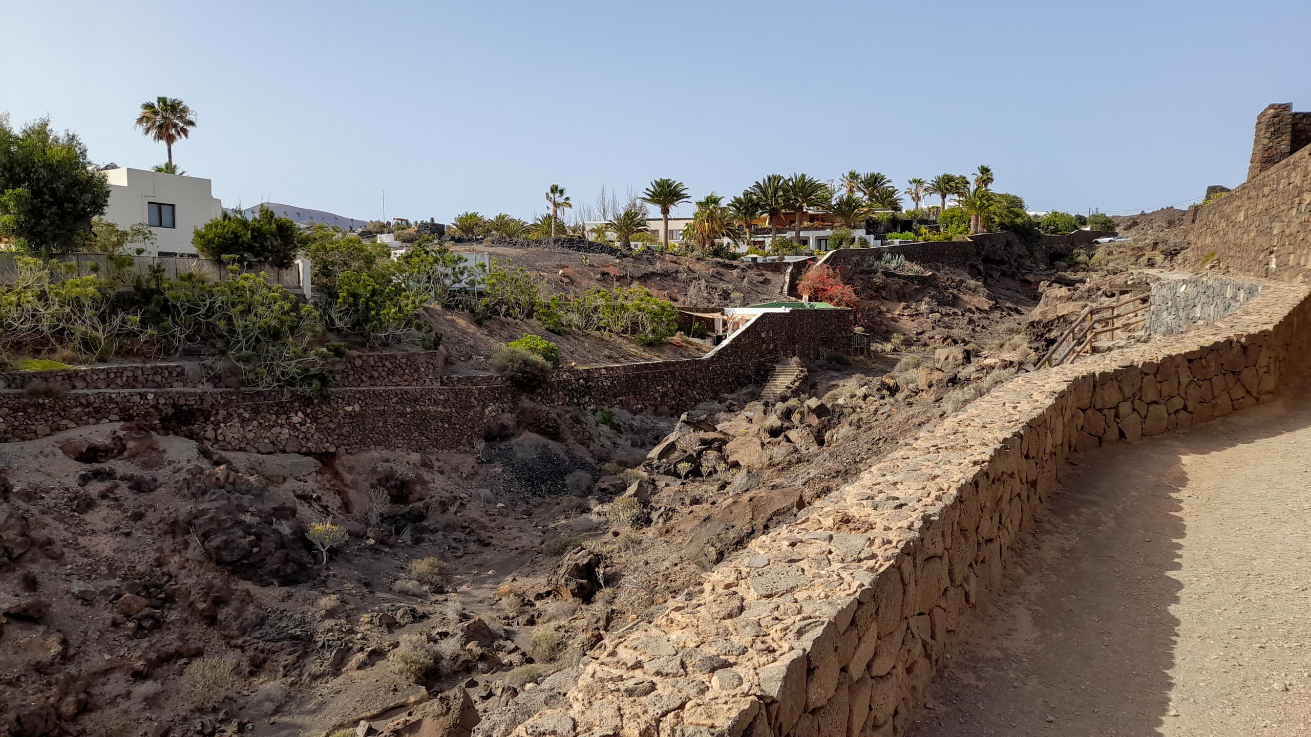 2022 06 Lanzarote Puerto del Carmen paseo acantilado 020