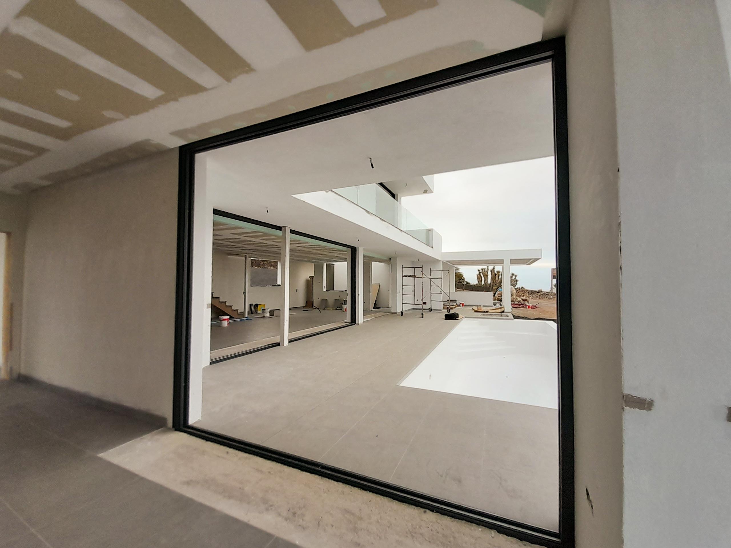 2022 06 LasBrenas June 2 the windows 008