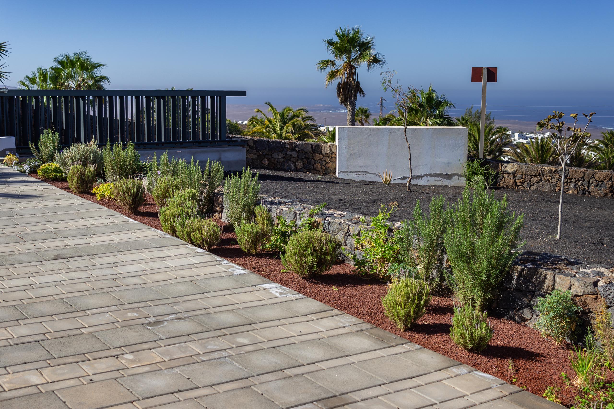 2023 11 LasBreñas 1. November der Eingang 014